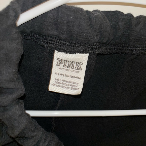 VS PINK sweat shorts - Picture 4 of 4